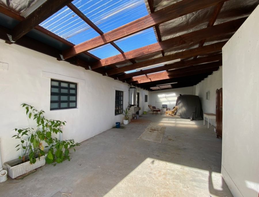 5 Bedroom Property for Sale in Hopefield Western Cape